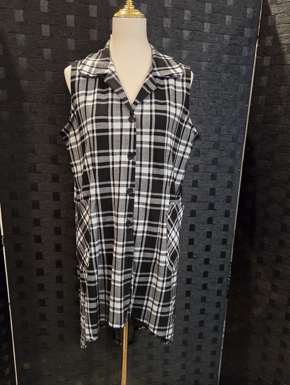 NWT J Mode USA Plaid Sleeveless Tunic Dress Size 1X High Low Duster Vest Pockets